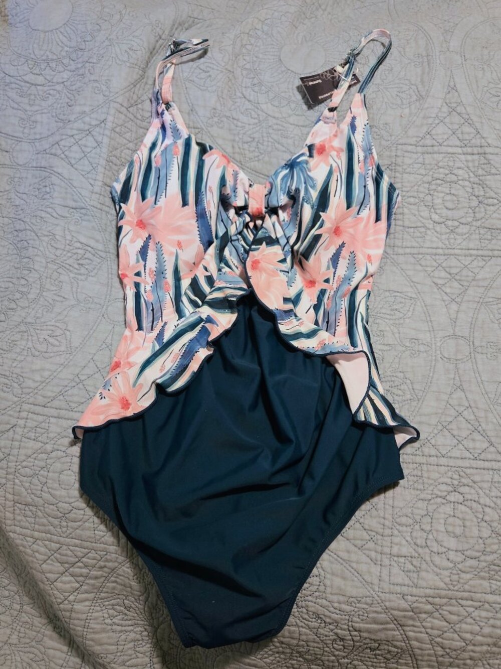 Summer Mae Maternity Swimsuit One Piece Ruffle Pregnancy Bathing Suit Size XL